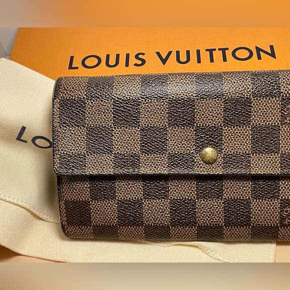 Louis Vuitton, Sarah wallet - Picture 3 of 16